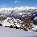 La Pourvoirie - 4 Vallees - Thyon-les Collons, 10 Pers, A 200 M, 4 Parkings, Vue Fantastique ! בקתה Hérémence
